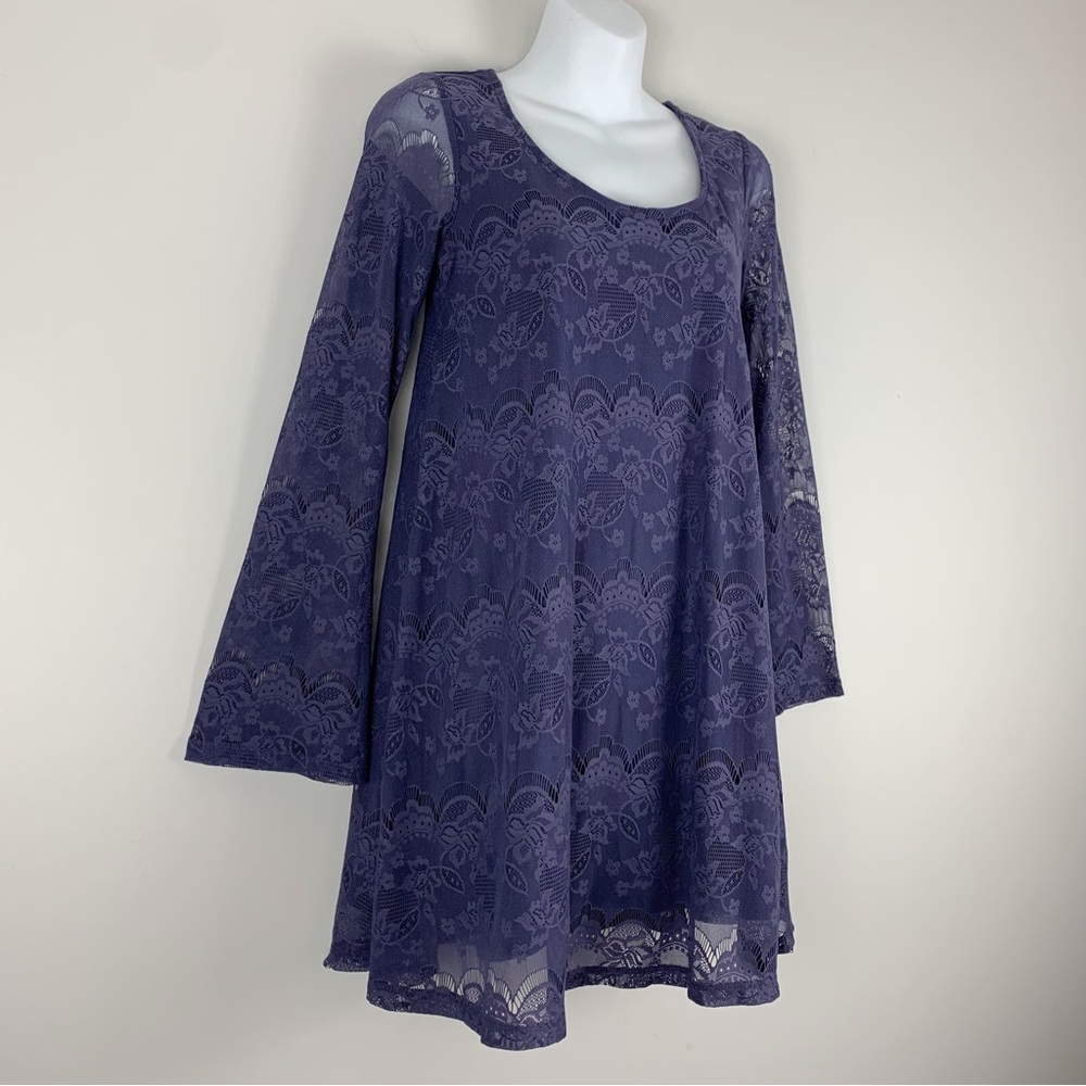 Altar’d State Lost In The City Dress Mini Purple Lace Bell Sleeves Women’s Sz XS - Picture 2 of 13